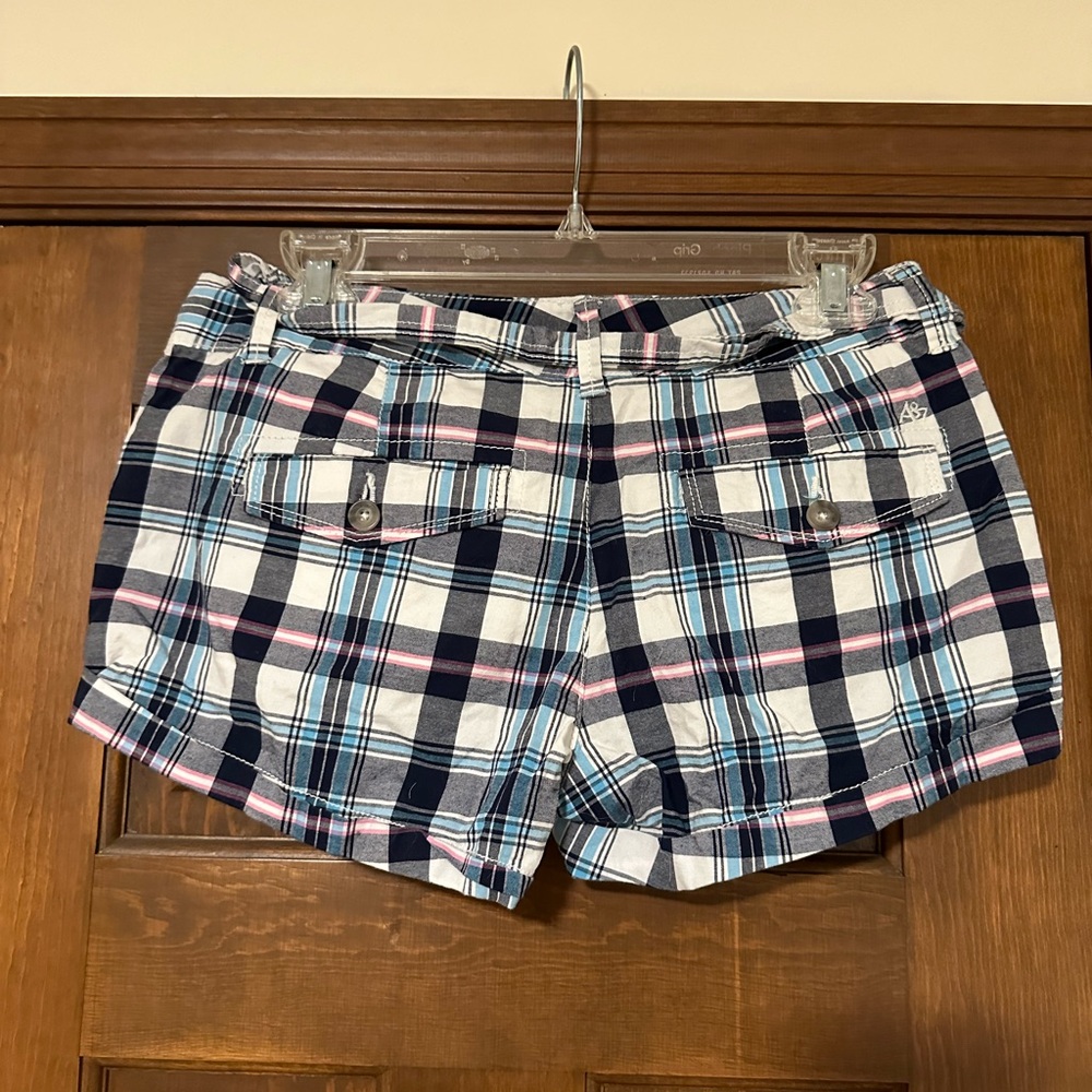 Aeropostale Stretch Plaid Shorts Size 7/8 - Picture 2 of 3